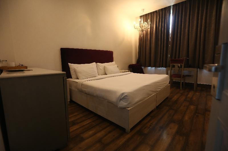 Satvik By Chhabra Hotel New Delhi Buitenkant foto